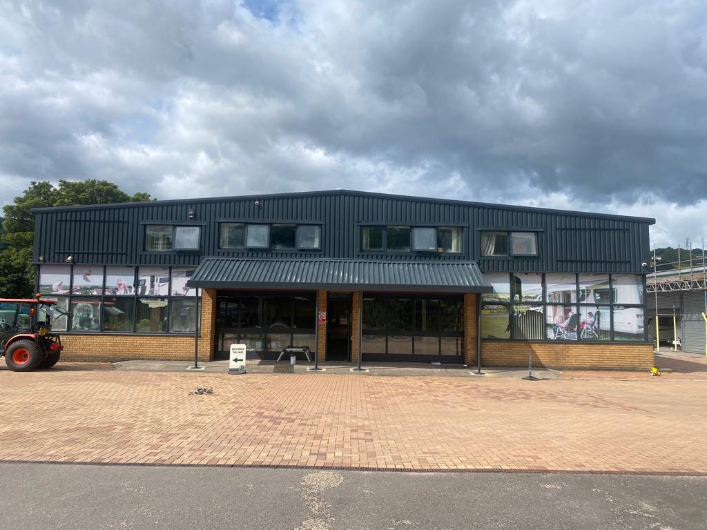 Shopfront Respraying